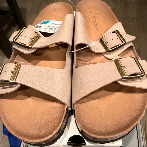 Skechers Shoes - ‼️Skechers Double-Buckle‼️NEW Sandals in Tan with Gold Buckles